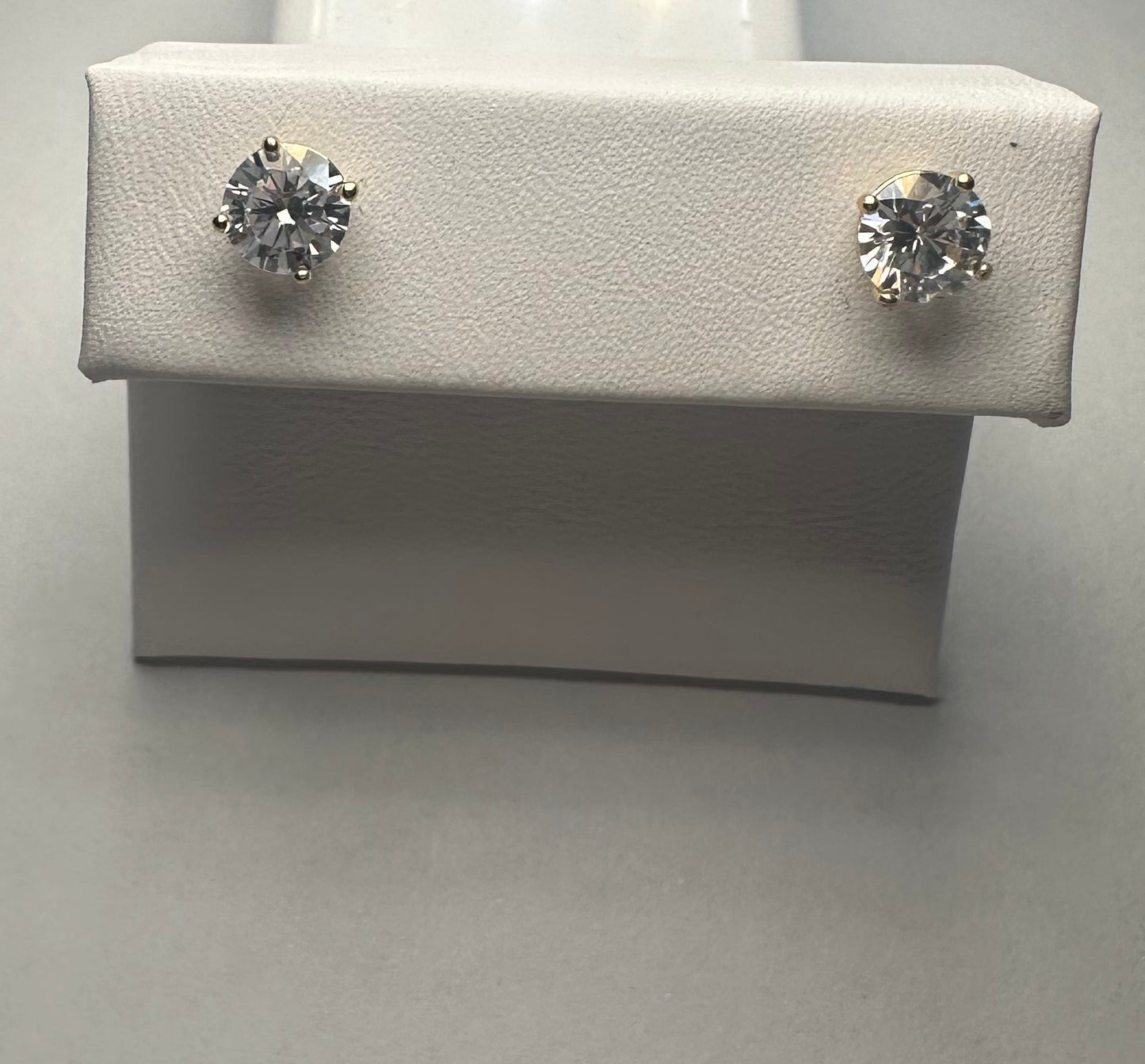 Medium Zirconia Studs