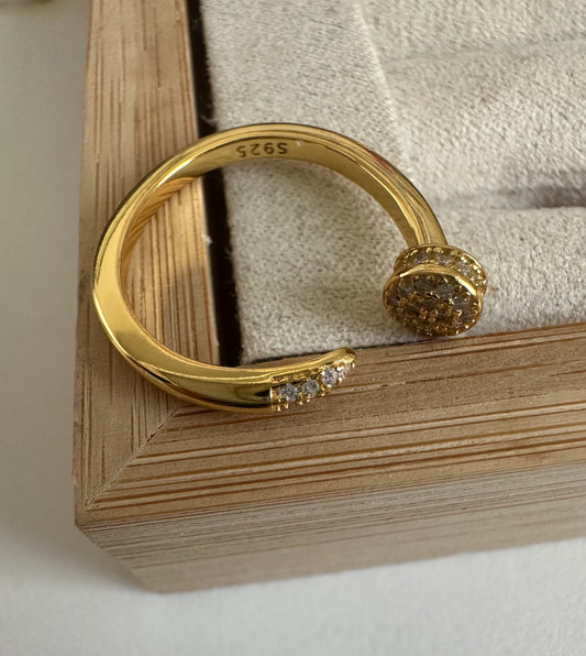 Clou ring