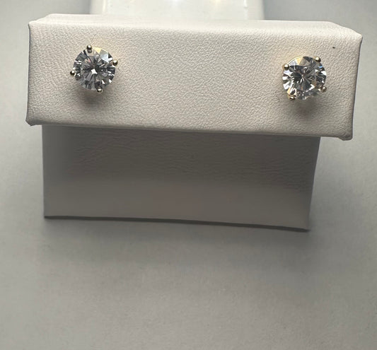 Medium Zirconia Studs